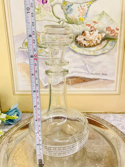 Vintage Etched Glass Decanter – Classic Barware
