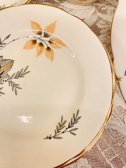 Vintage Floral Tea Set with  6 Cups & Plates – Gold Rim