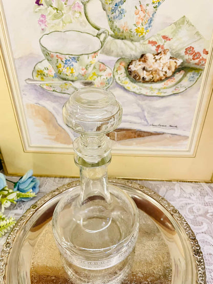 Vintage Etched Glass Decanter – Classic Barware