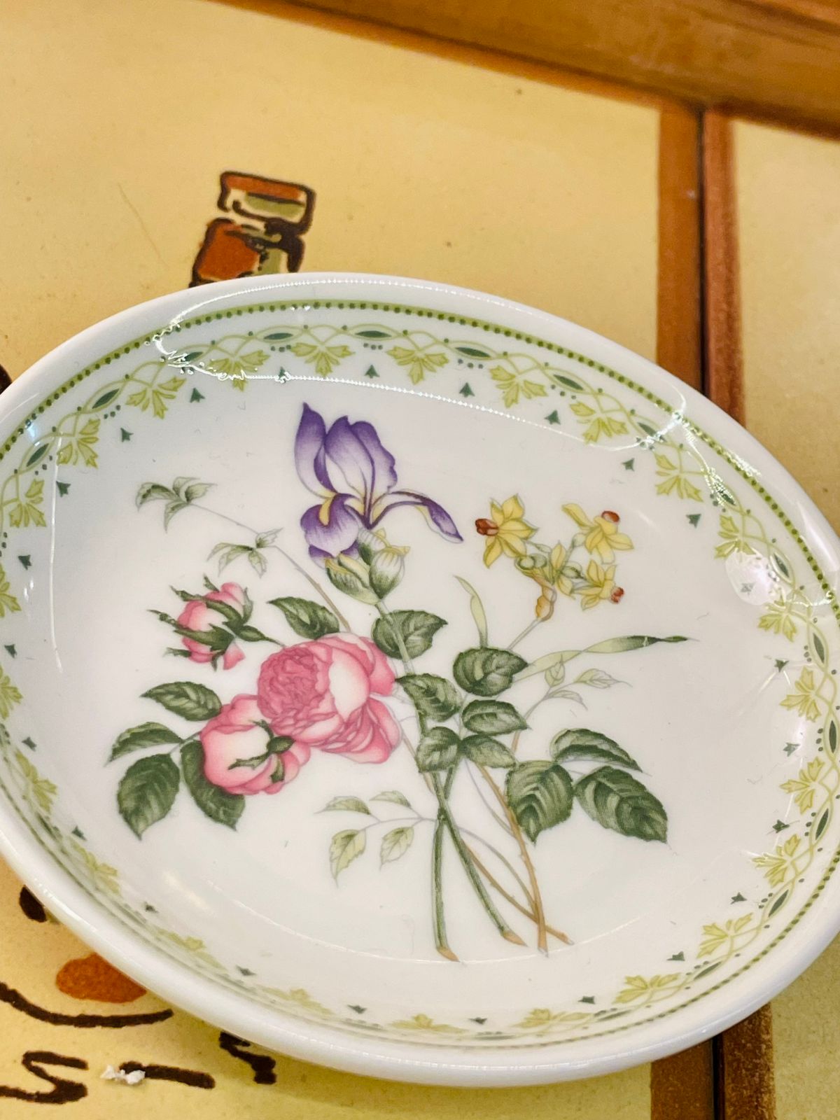 Vintage Floral Bone China Trinket Dish – Mini Jewellery Plate