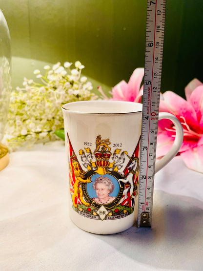 Queen Elizabeth II Diamond Jubilee 2012 Commemorative Mug – 4 Inch