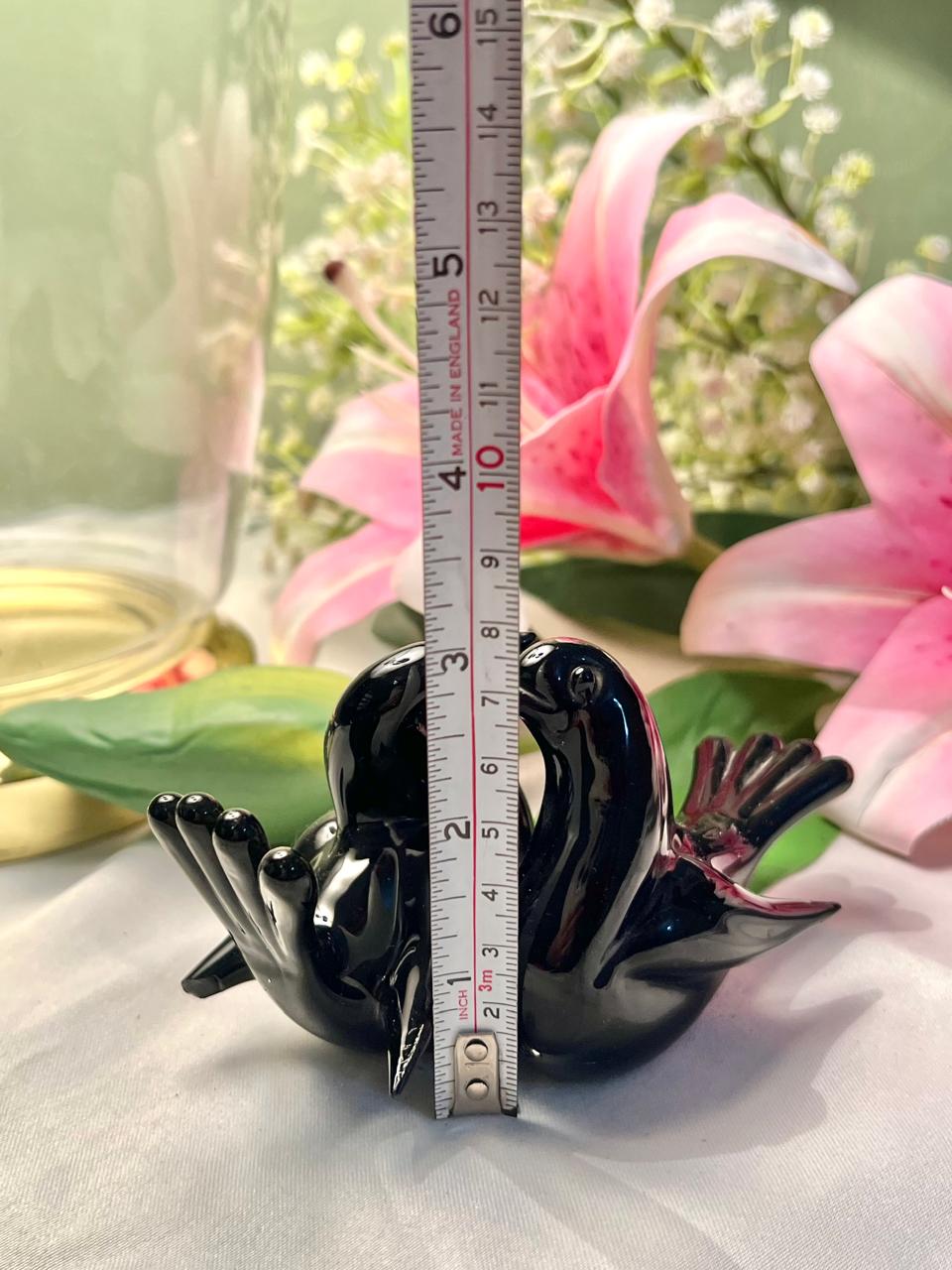 Pair of Black Ceramic Love Birds Figurine – Intertwined Bird Ornament, Approx. 10 cm