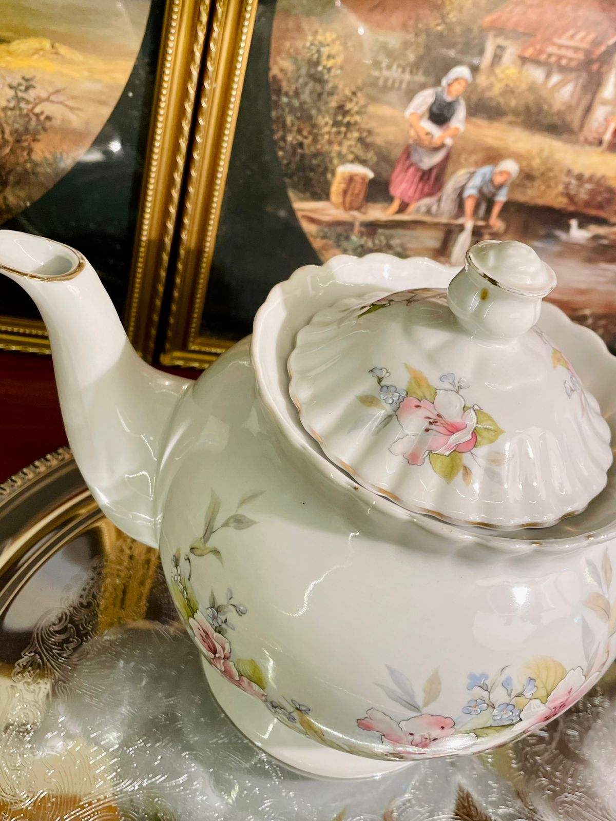 Vintage Floral English Teapot – Pink Blossoms & Gold Trim – Collectible Porcelain Serveware
