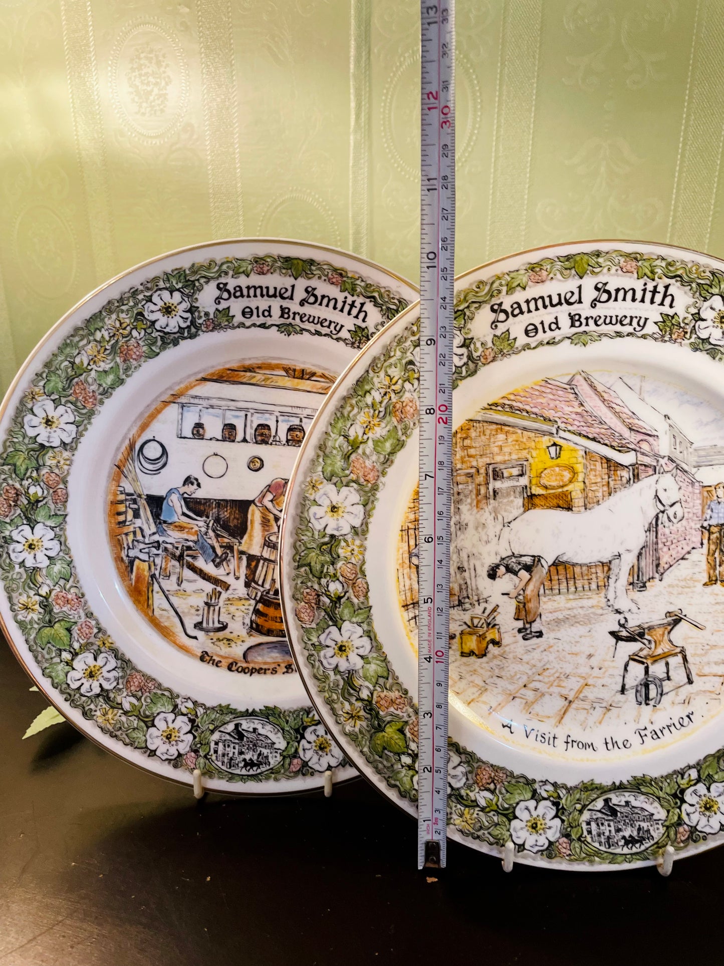 Samuel Smith Old Brewery Collector Plate 10 Inch – Choose Design