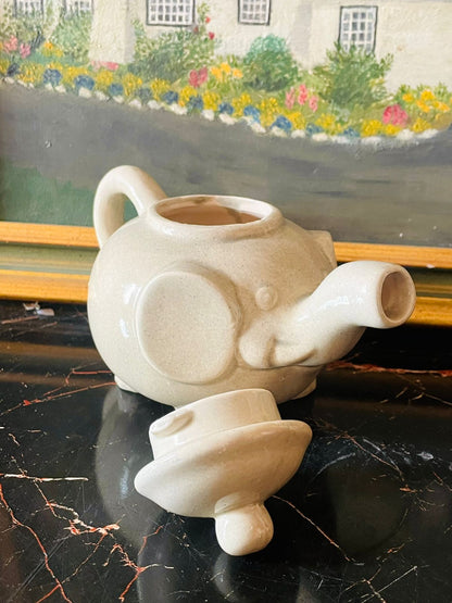 Vintage Elephant Ceramic Teapot – Holly Barn Fine Bone China England