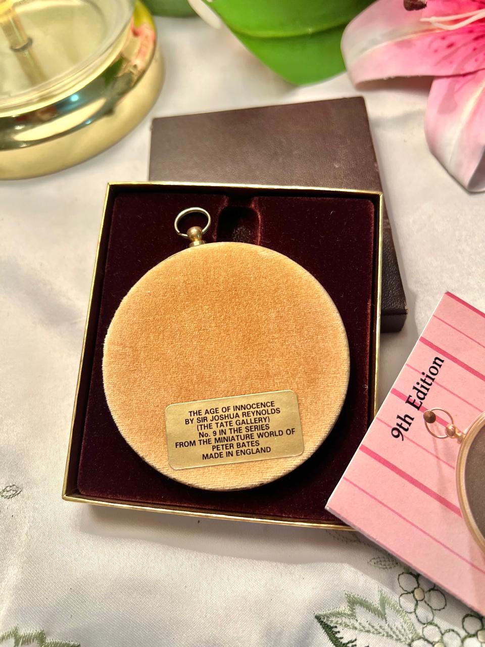 Vintage Gold-Tone Portrait Medallion with Presentation Box 8 cm