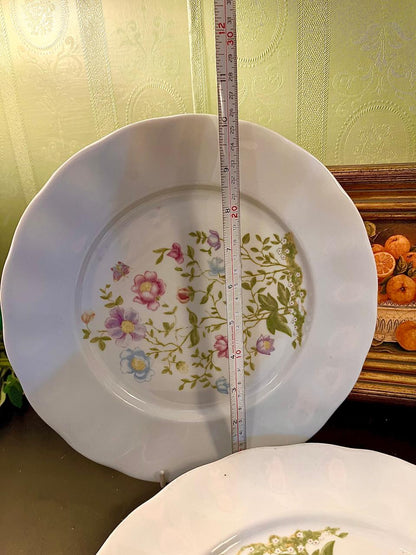 Karolina Poland 10" Floral Dinner Plates Set of 4 Vintage Porcelain