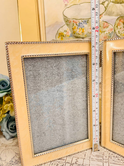 Vintage Gold Double Photo Frame – Folding Display