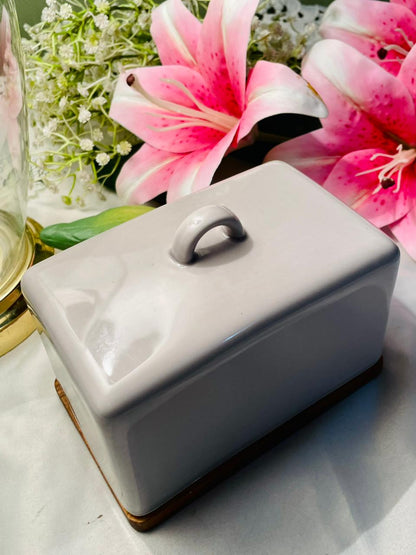 White Ceramic Butter Dish with Wooden Base 6 in