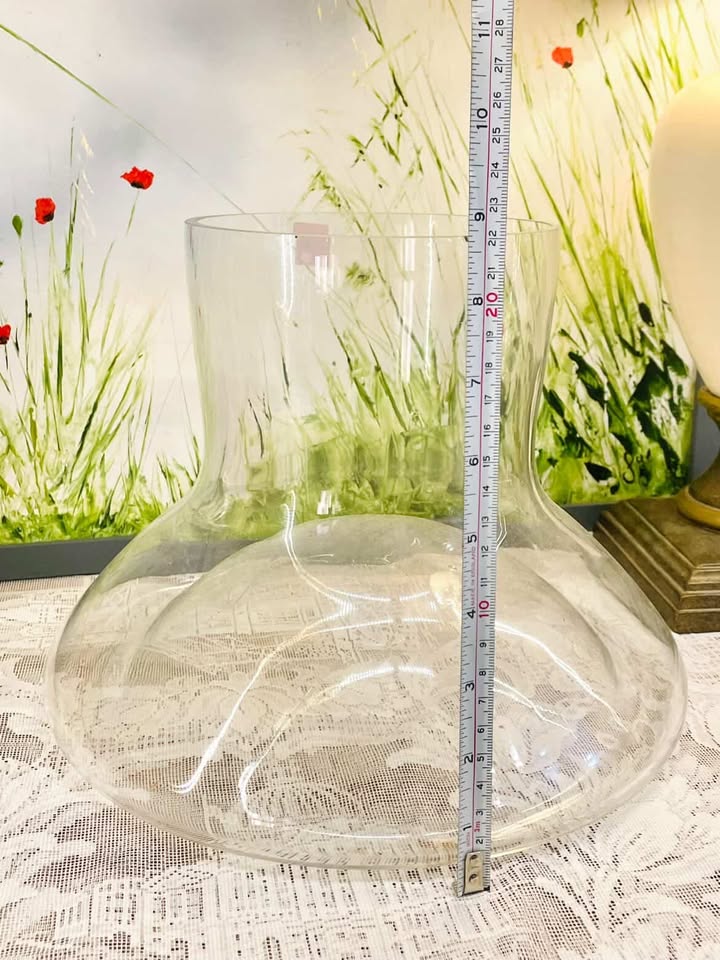 Clear crystal Bulb Vase - Large Size