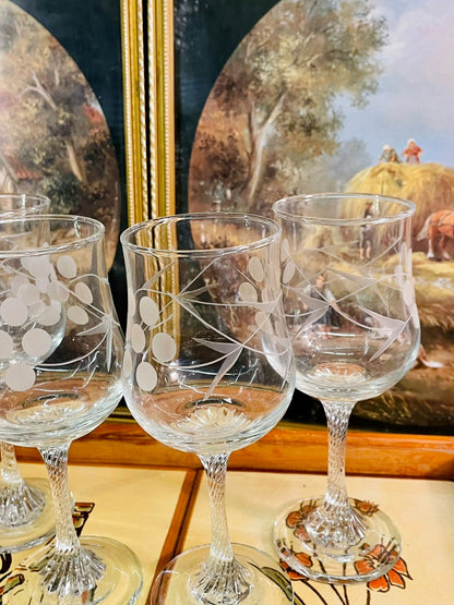 Vintage Etched crystal Glasses – Set of 4 | Twisted Stem Design