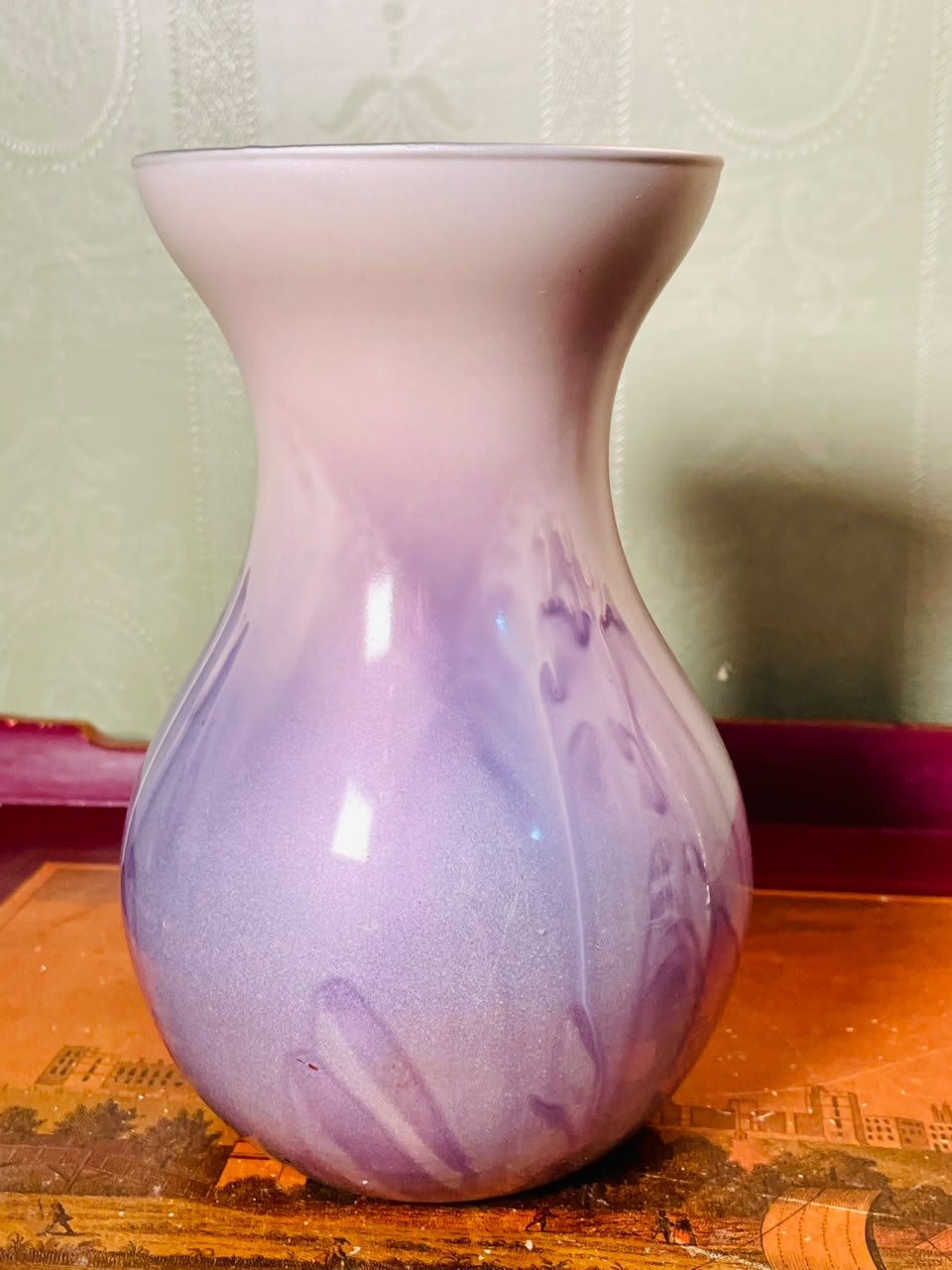 Lilac Frosted Crystal Decorative Vase – 18cm