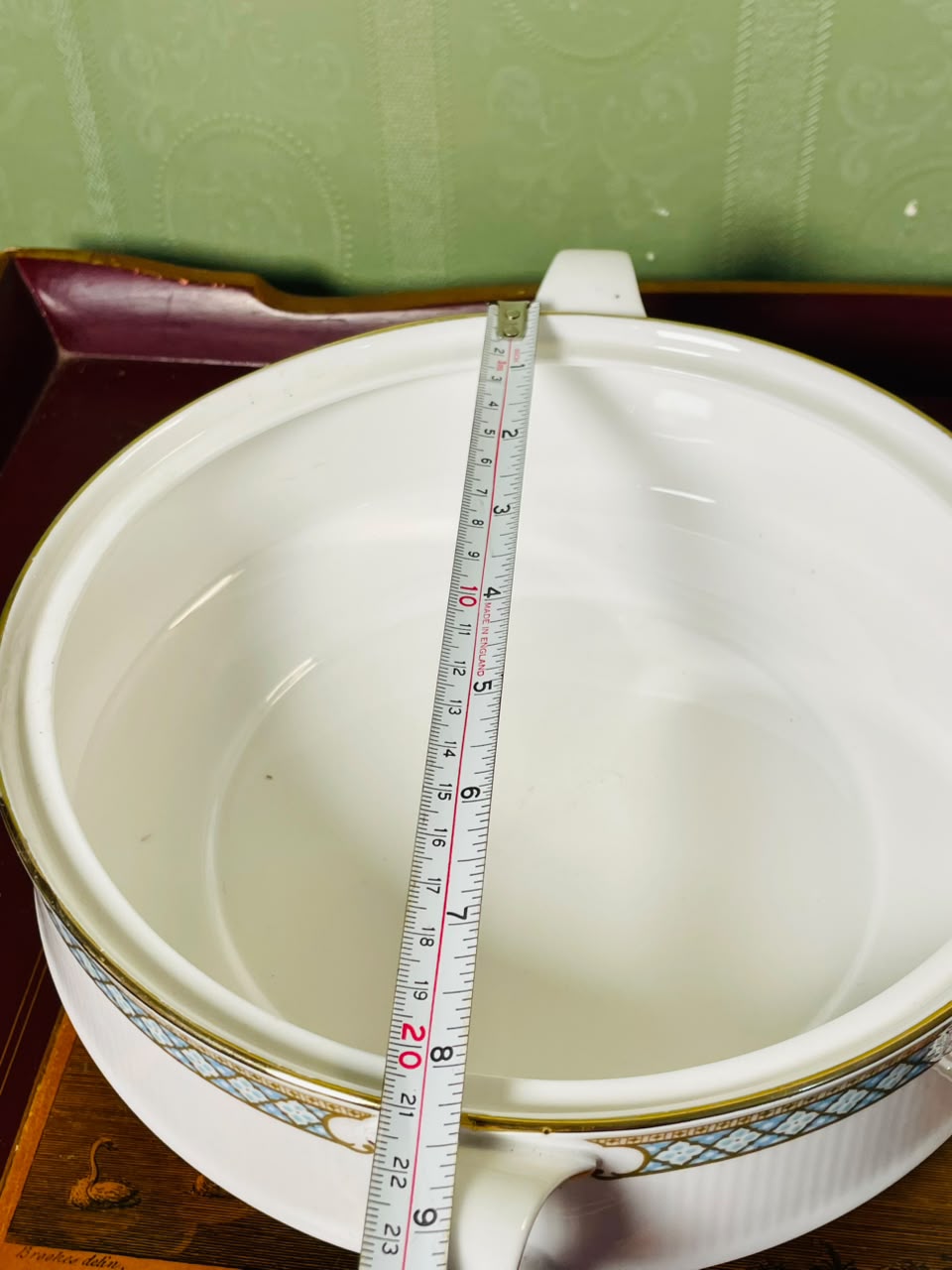 Paragon Burford English China Serving Bowl 9"