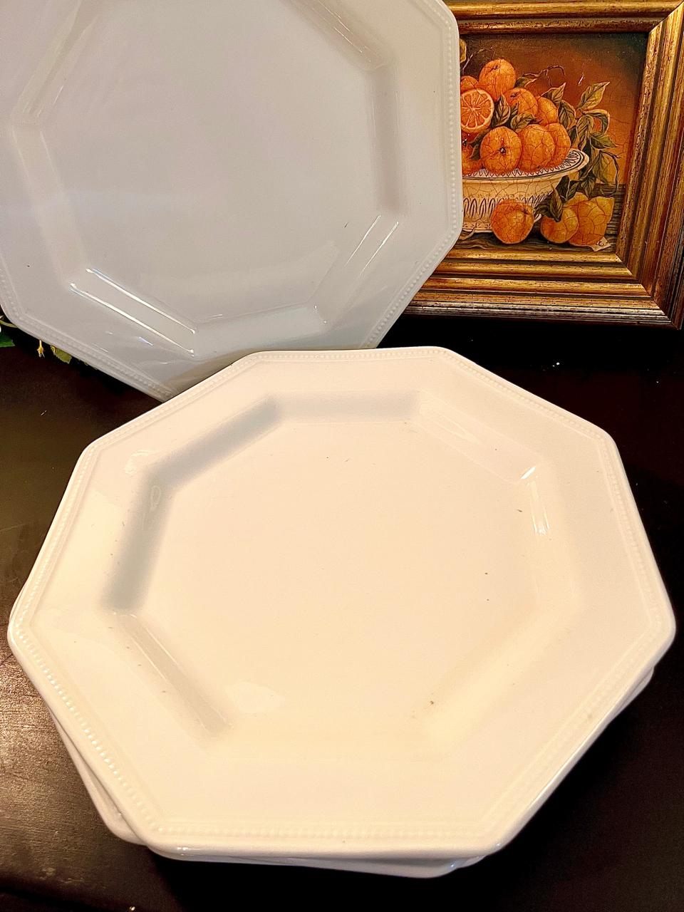 Johnson Bros Heritage 10" Octagonal Dinner Plates Set of 4
