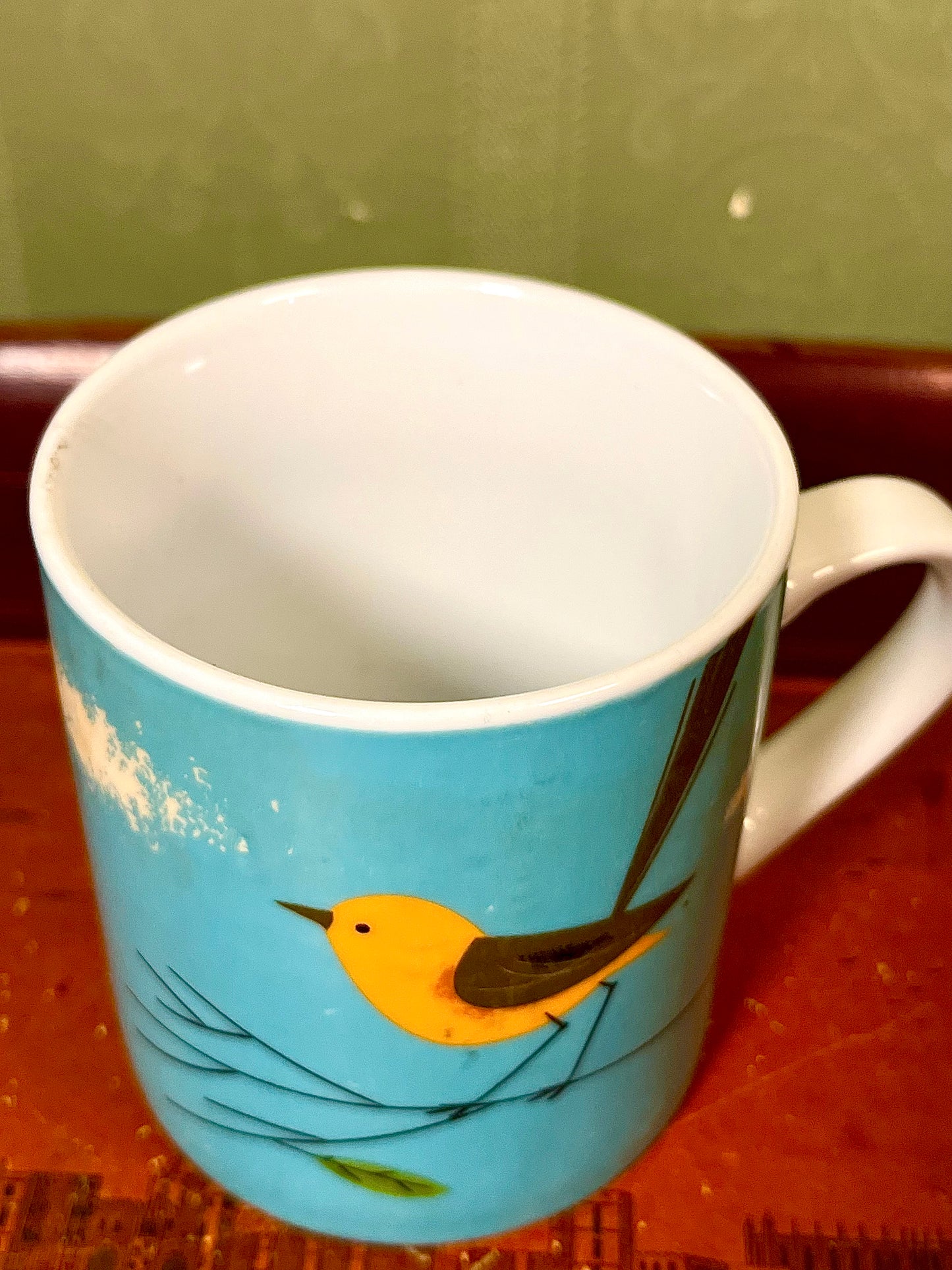 Magpie Bird Design Blue Ceramic Mug Vegan Friendly