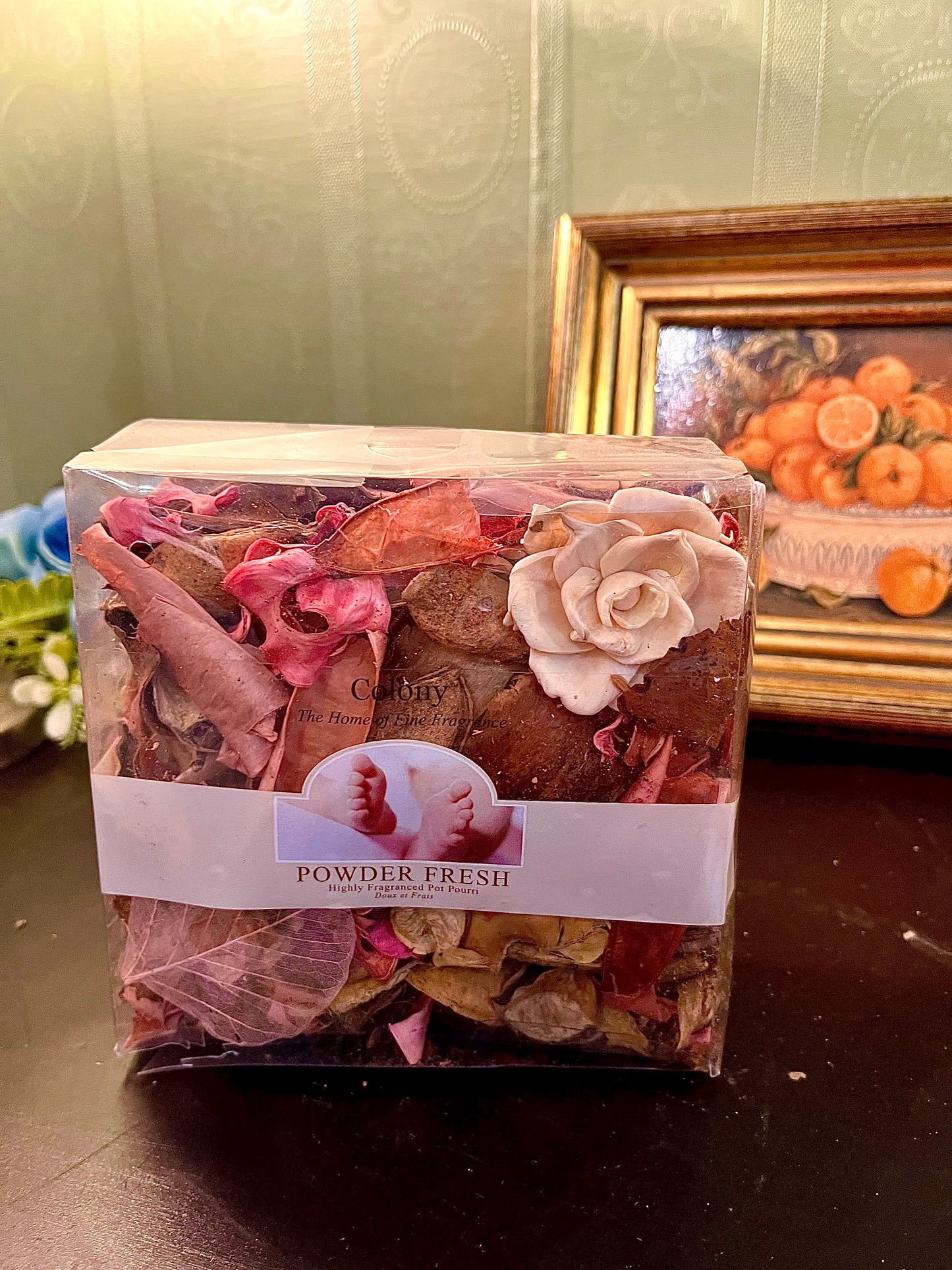 Colony Powder Fresh Scented Potpourri – Decorative Dried Floral Mix