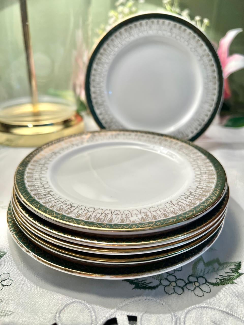 Royal Grafton Fine Bone China 6-Piece Side Plate Set 6 in England