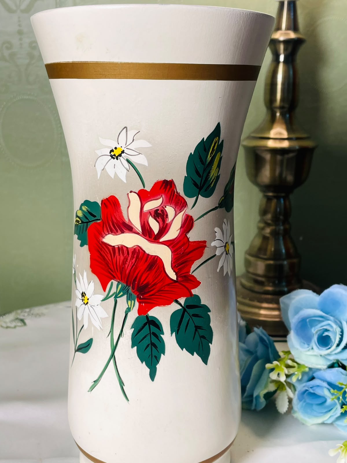 Leigh Made in England Red Rose Floral Large Vase 26 cm