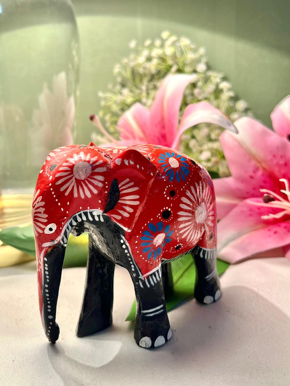 Hand-Painted Red Floral Elephant Figurine – Folk Art Decor 10 cm