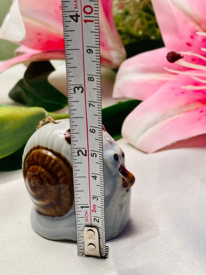 Vintage Ceramic Snail Figurine Ornament 6 cm