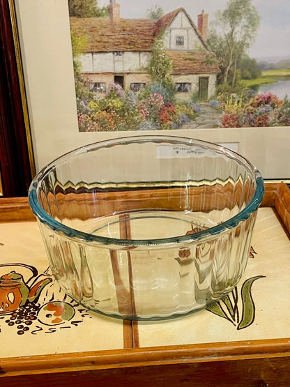 Clear Glass Oven-Safe Mixing & Baking Bowl – Vintage Pyrex Style