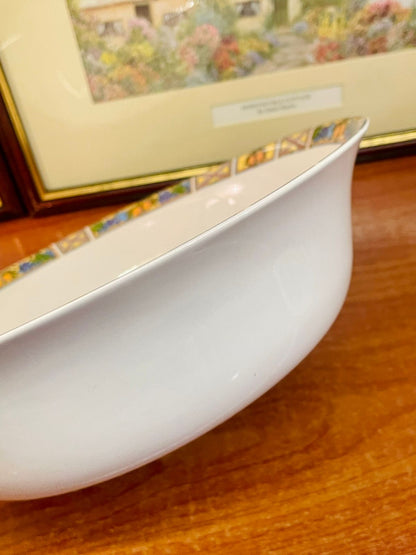 Large Bone China Serving Bowl – 27cm – Vintage Floral Border