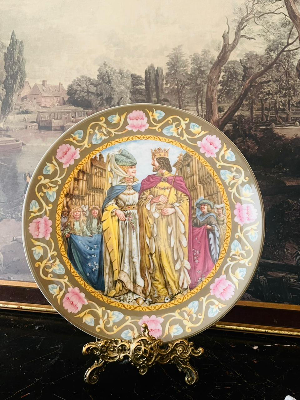 Wedgwood “The Wedding of Arthur and Guinevere” – The Legend of King Arthur Collector Plate (1987, Made in England)