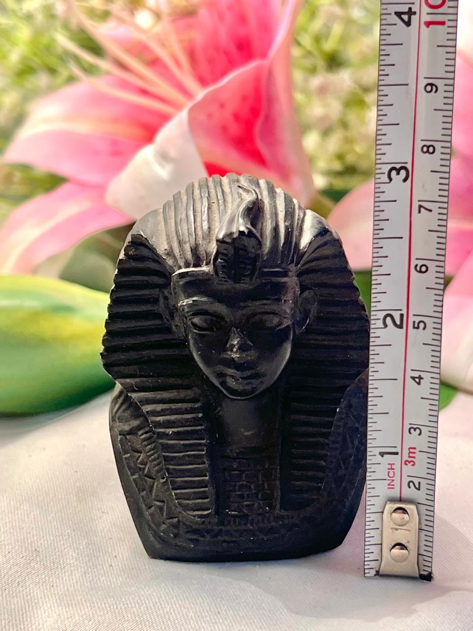 Egyptian Pharaoh Bust Figurine – Black Tutankhamun Style Ornament, Approx. 7.5 cm
