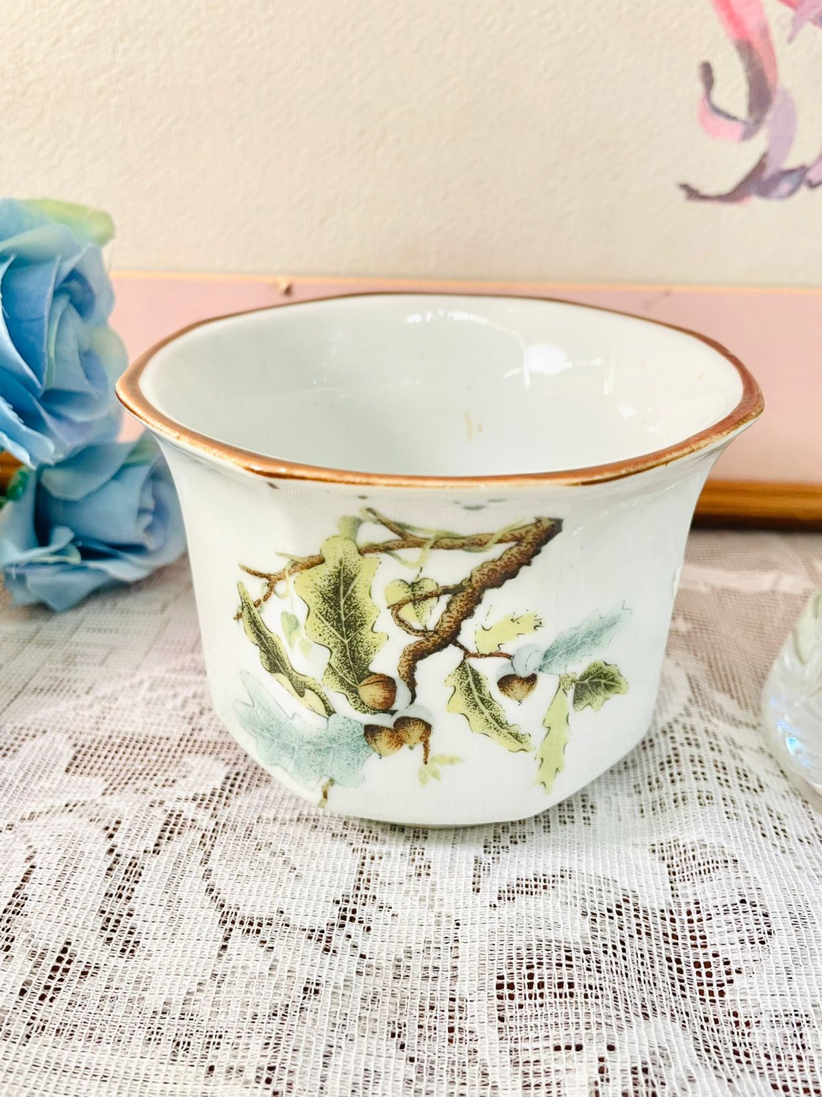 Vintage Botanical Porcelain Pot with Gold Rim