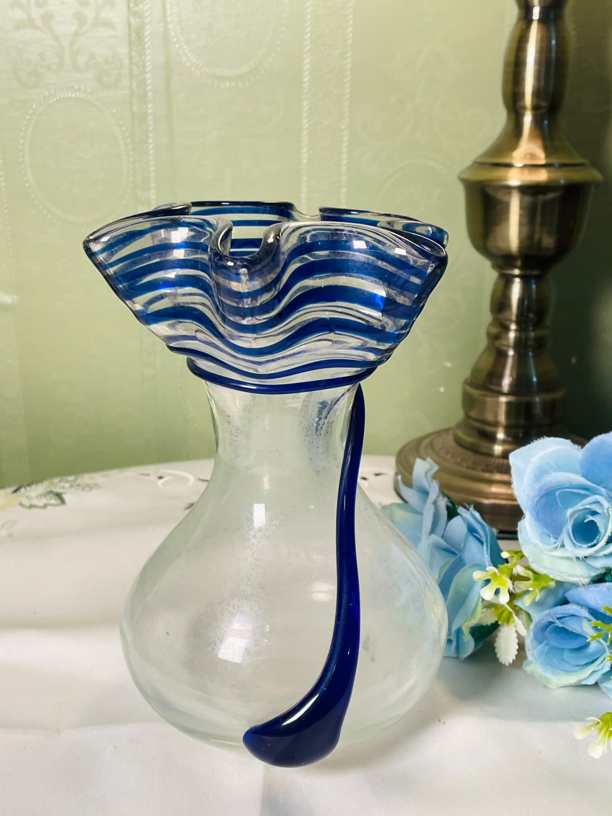 Vintage Blue Swirl Ruffle Art Glass Vase 18 cm