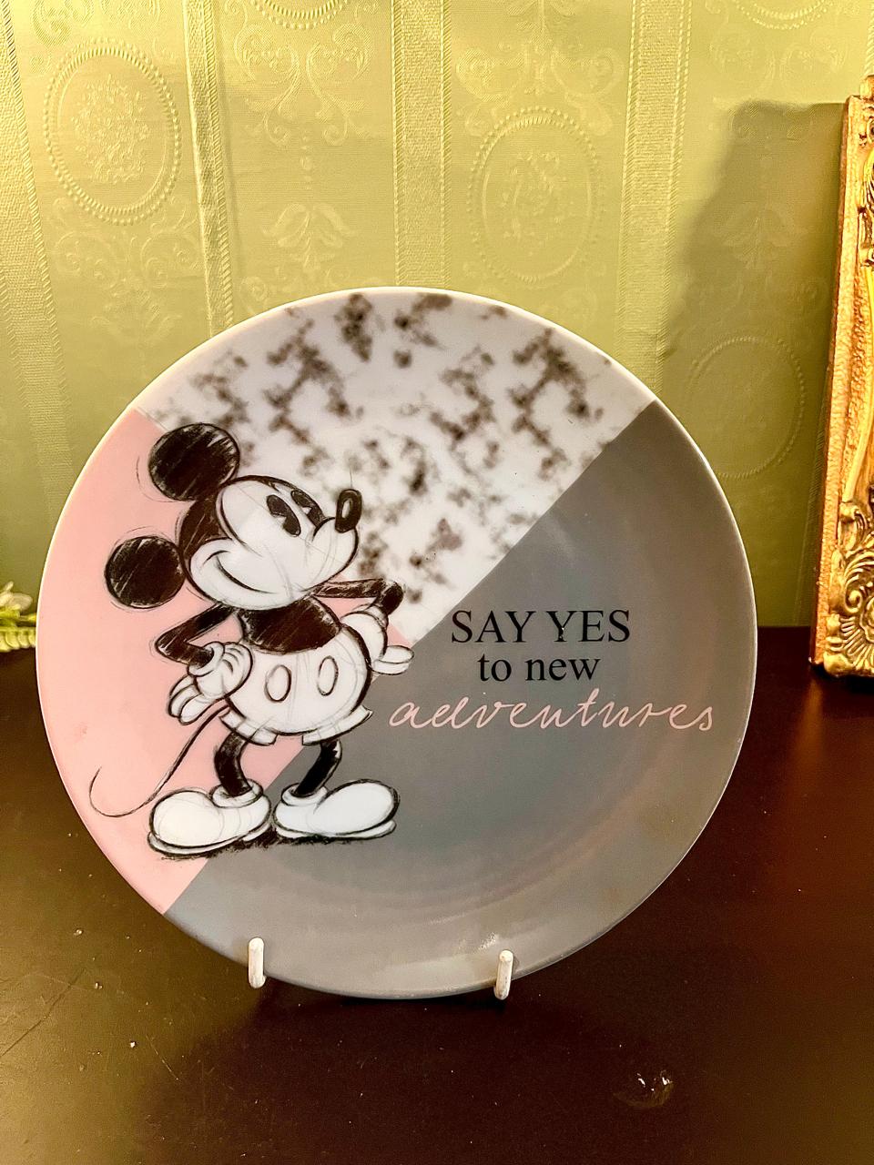 Mickey Mouse Adventure Decorative Plate 8 Inch