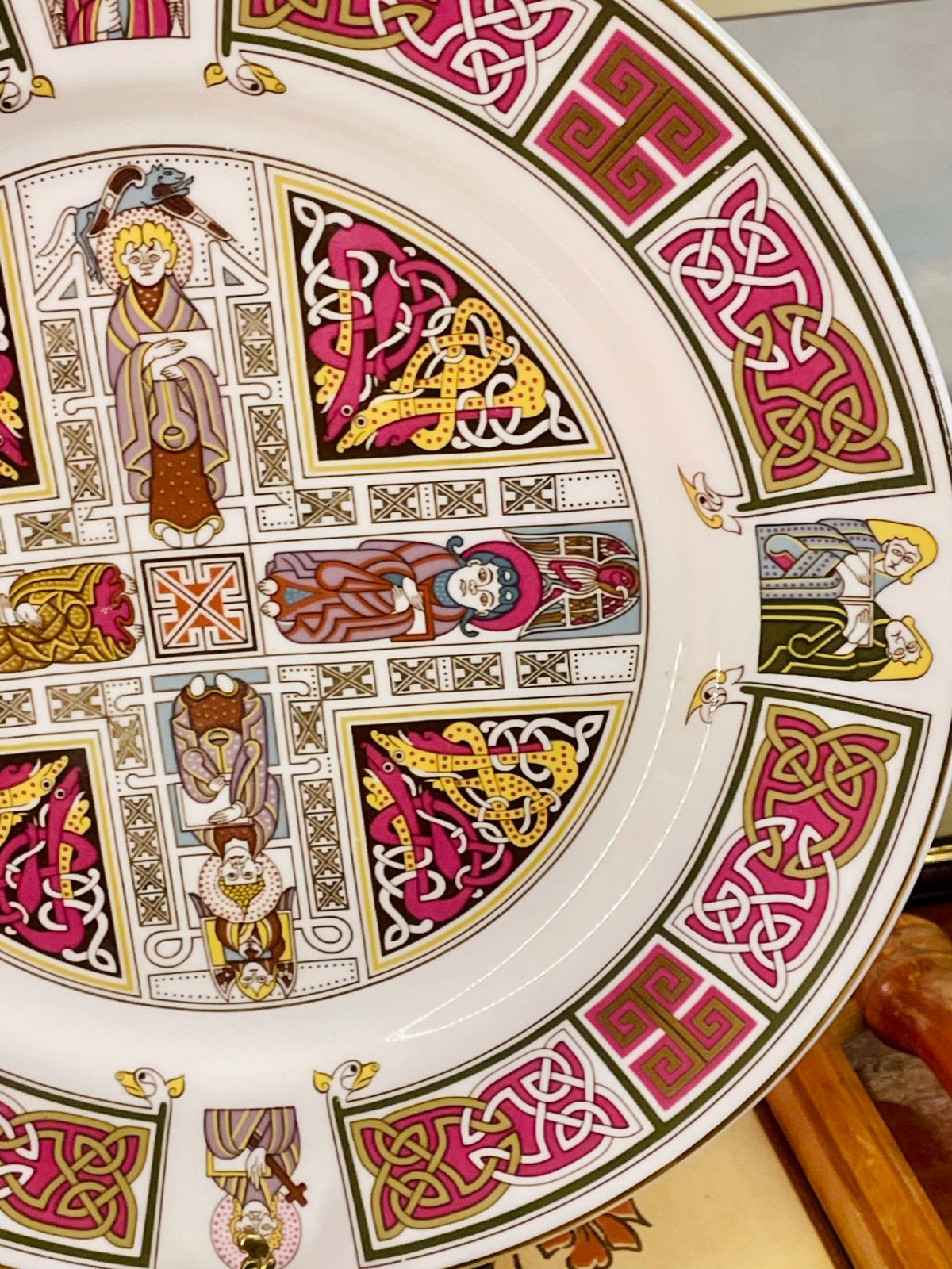 Spode “The St. Gall Plate” Bone China Collector Art Plate – England