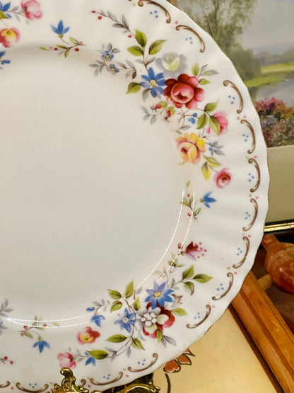 Royal Albert “Jubilee Rose” Bone China Plate – Made in England