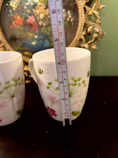 Floral Bee Ceramic Mug Set – Pair of 2