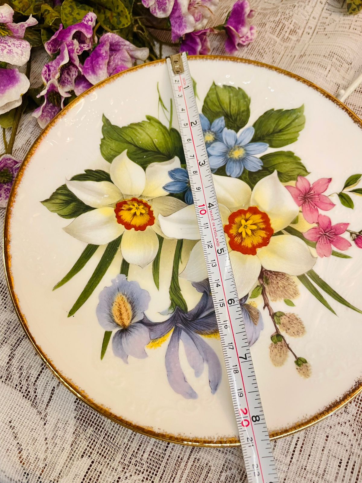 Vintage English Bone China Floral Plate with Gold Edge 8.5 in