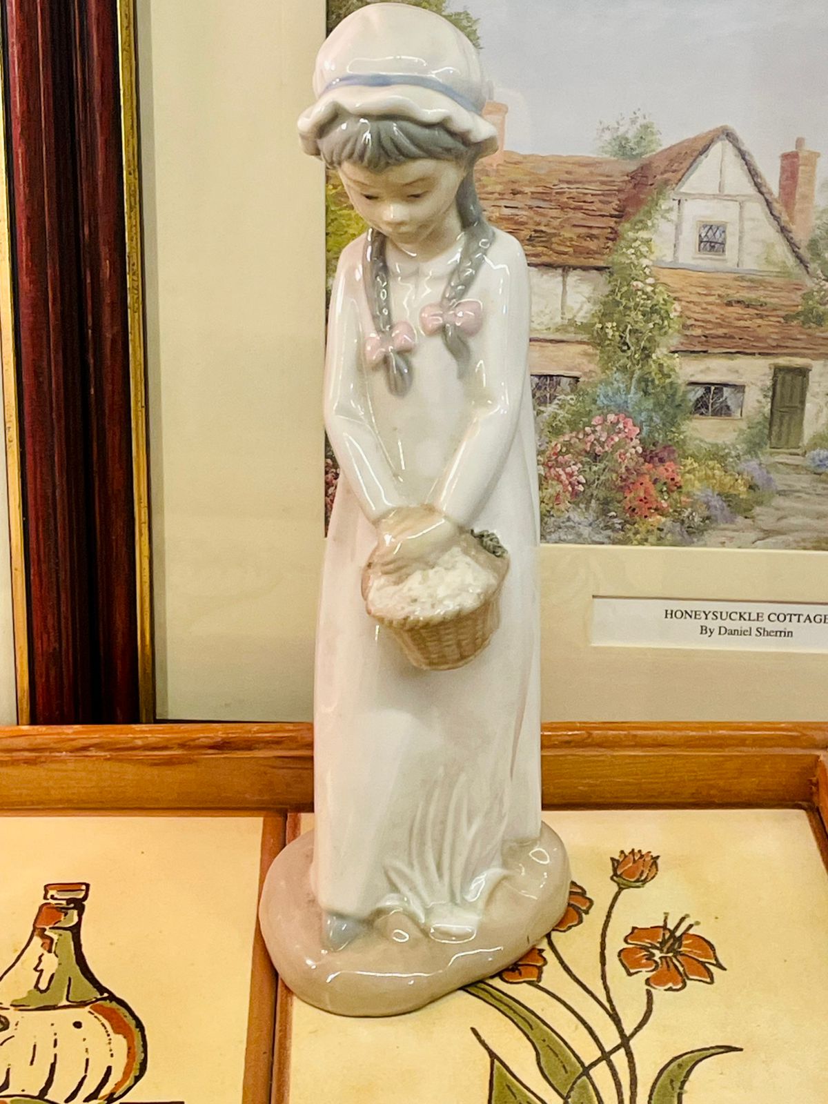Torralba Figurine, Spanish Porcelain, Girl with Basket Figurine, Handmade Spain Decor, Collectible Figurine Girl, Pastel Home Decor, Cottagecore Statue, Tall Display Figurine, Vintage Spanish Ornament, Shelf Decoration
