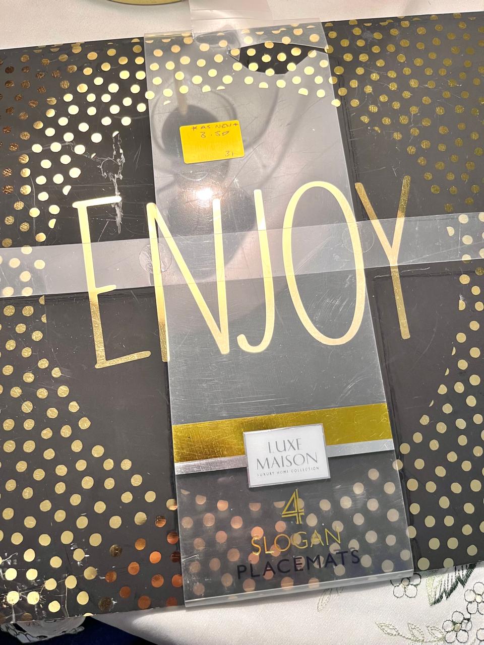 Luxe Maison Black & Gold Placemats 4-Piece Set 17 Inch