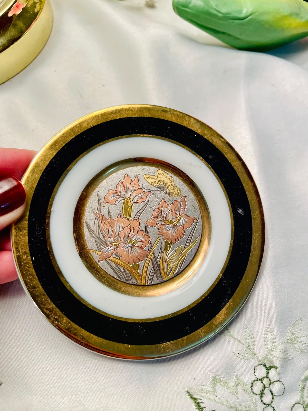 Simco Art Ware Chokin 24K Gold Edged Floral Plate – 4 Inch