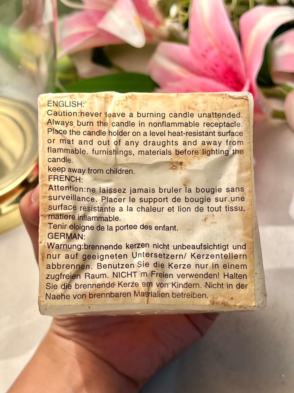 Vintage Cream Cube Candle with Abstract Floral Motif 10 cm
