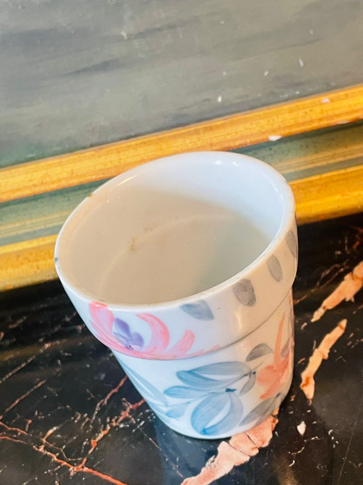 Hand-Painted Porcelain Mini pot – Japanese Floral Design