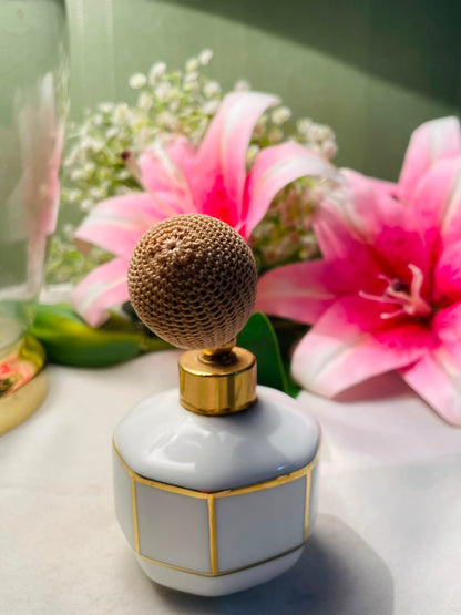 Vintage Ceramic Perfume Atomizer with Gold-Tone Detail Approx. 12 cm
