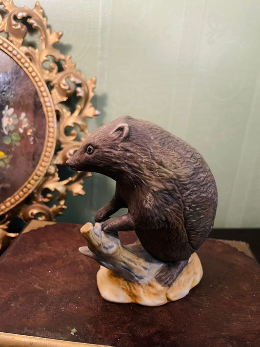 Vintage Badger Figurine Woodland Animal Décor