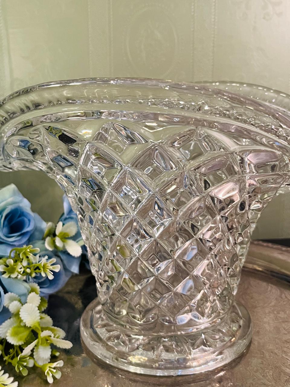 Large Pressed Crystal Footed Centrepiece Bowl 26 cm Diamond Pattern