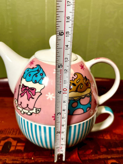 Novelty Cupcake Tea for One Set | Teapot & Cup | 6 Inch