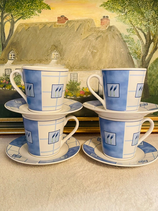 Herend Village Pottery Set of 4 Teacup and Saucer Set Hand Painted Made in Hungary