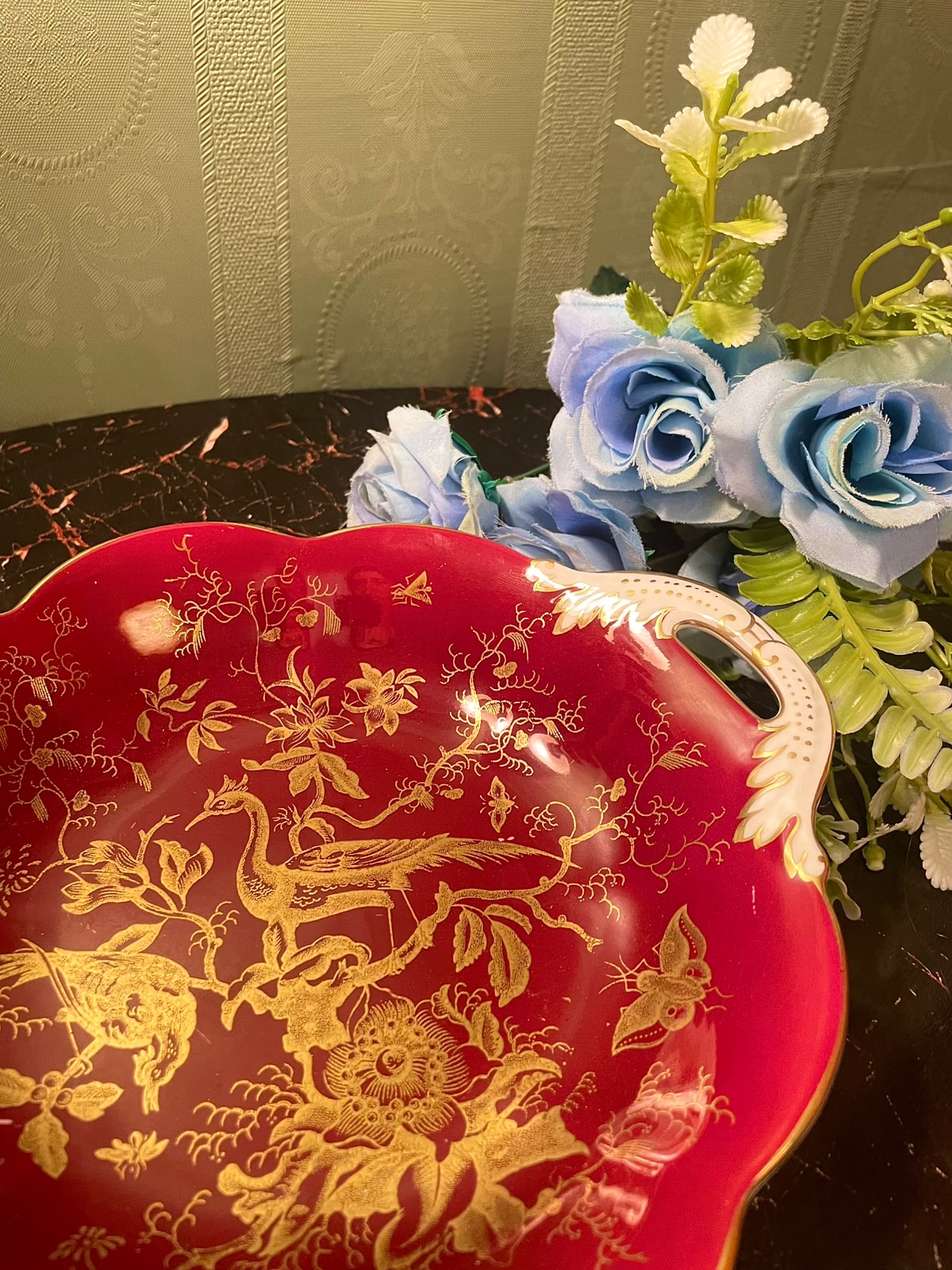 Coalport Red Chinoiserie Handled Dish 8 Inch