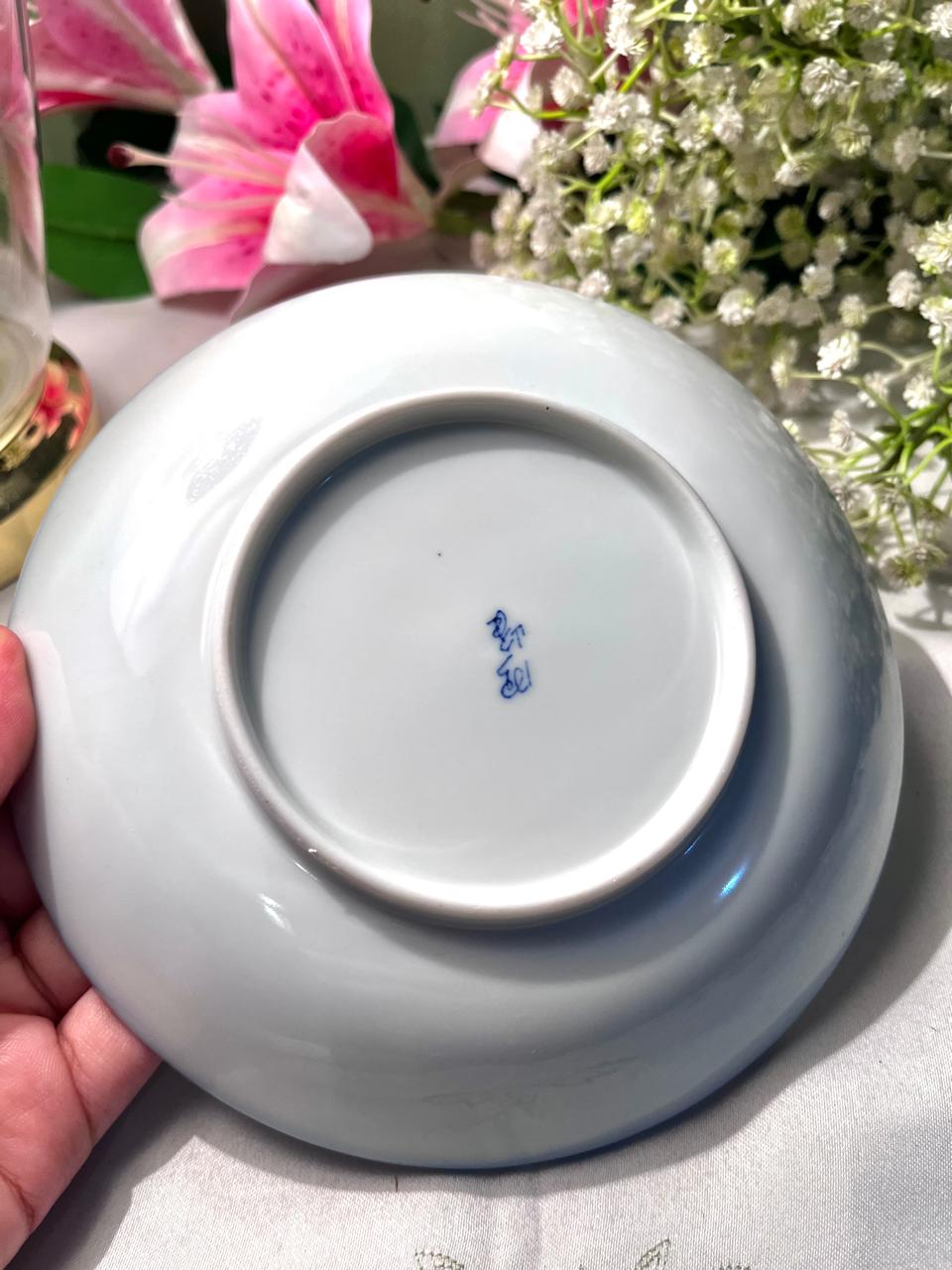 Blue Floral Porcelain Serving Bowl – 17 cm