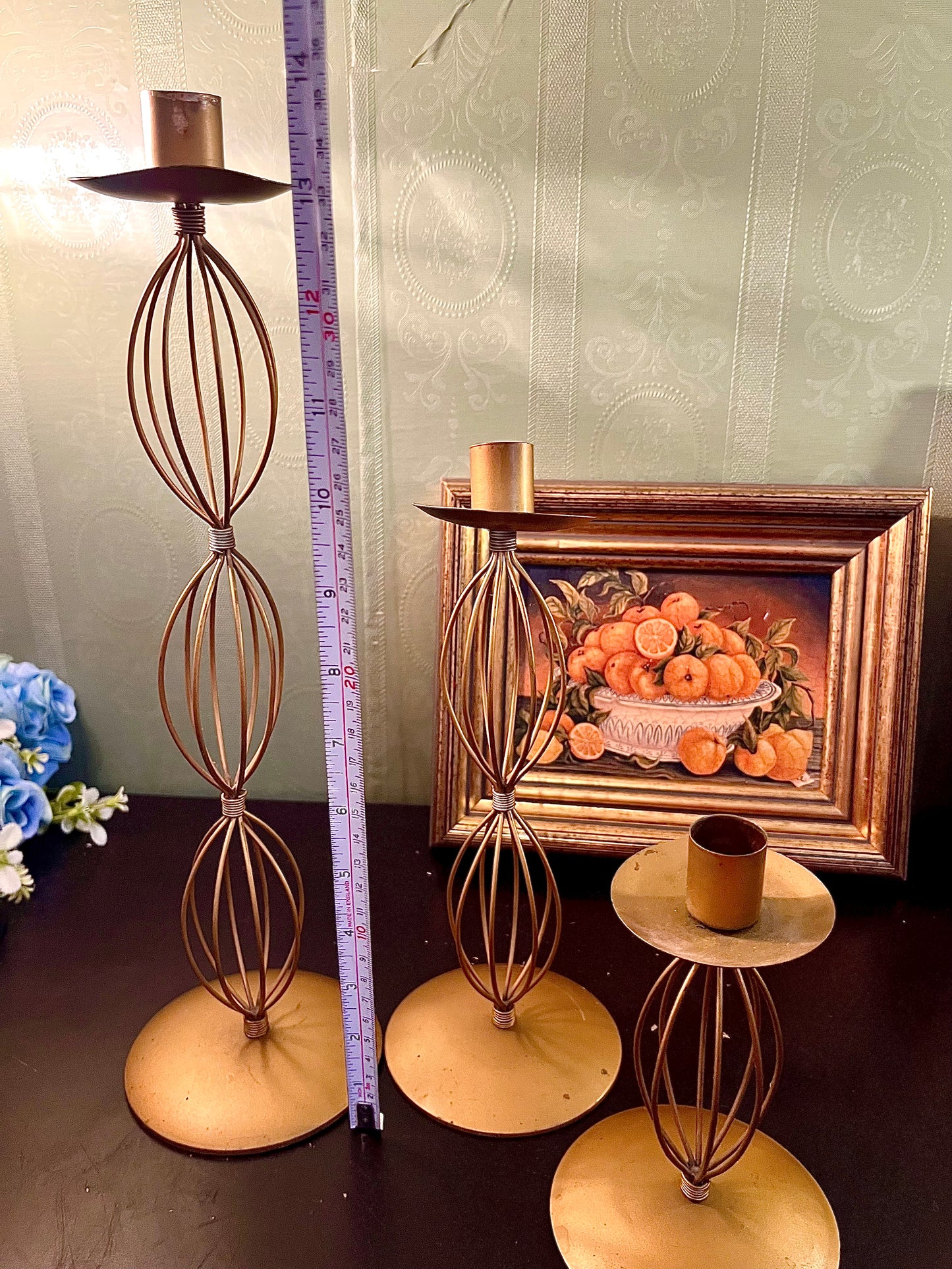 Set of 3 Gold Metal Candle Holders – Graduated Wireframe Pillar Stands
