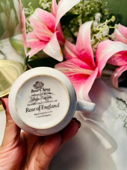 Rose of England Cottage Bone China Mug – Approx. 4.5 Inch