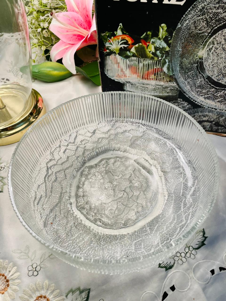 Ravenhead Topaz Crystal Serving Bowl – Clear Ribbed 21cm